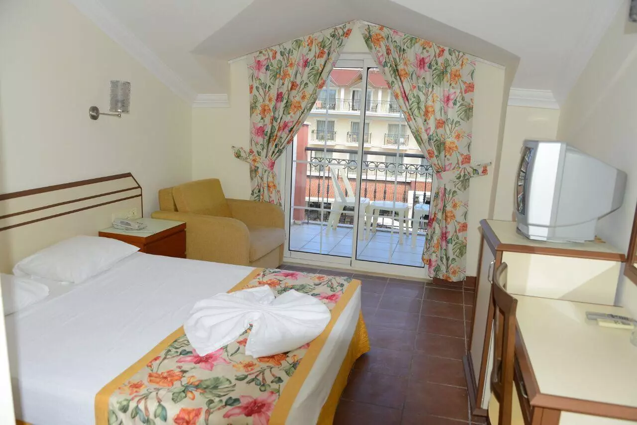 هتل آرماس لابادا